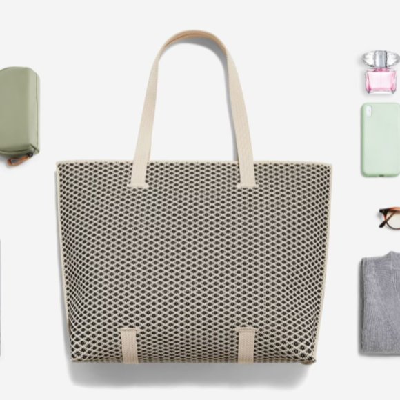 NWT Zahara Tote - Black and White (Dust bag inc) - Picture 8 of 9